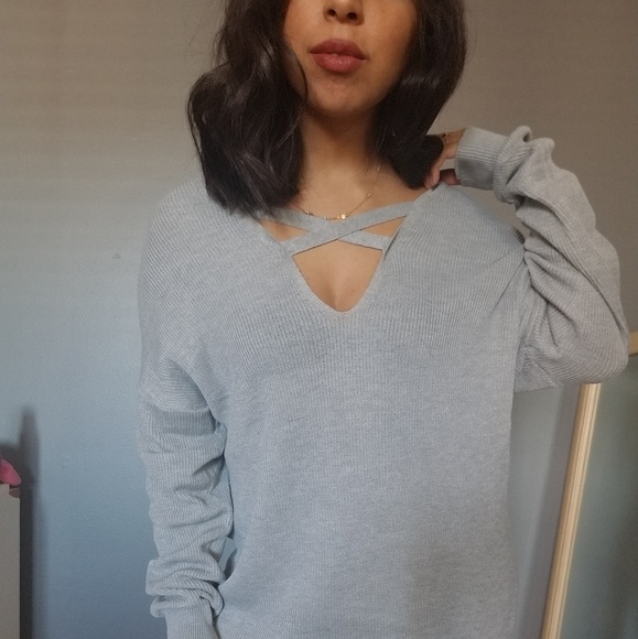 🏷CLEARANCGRAY GRAY KNOT SWEATER - Picture 7 of 8